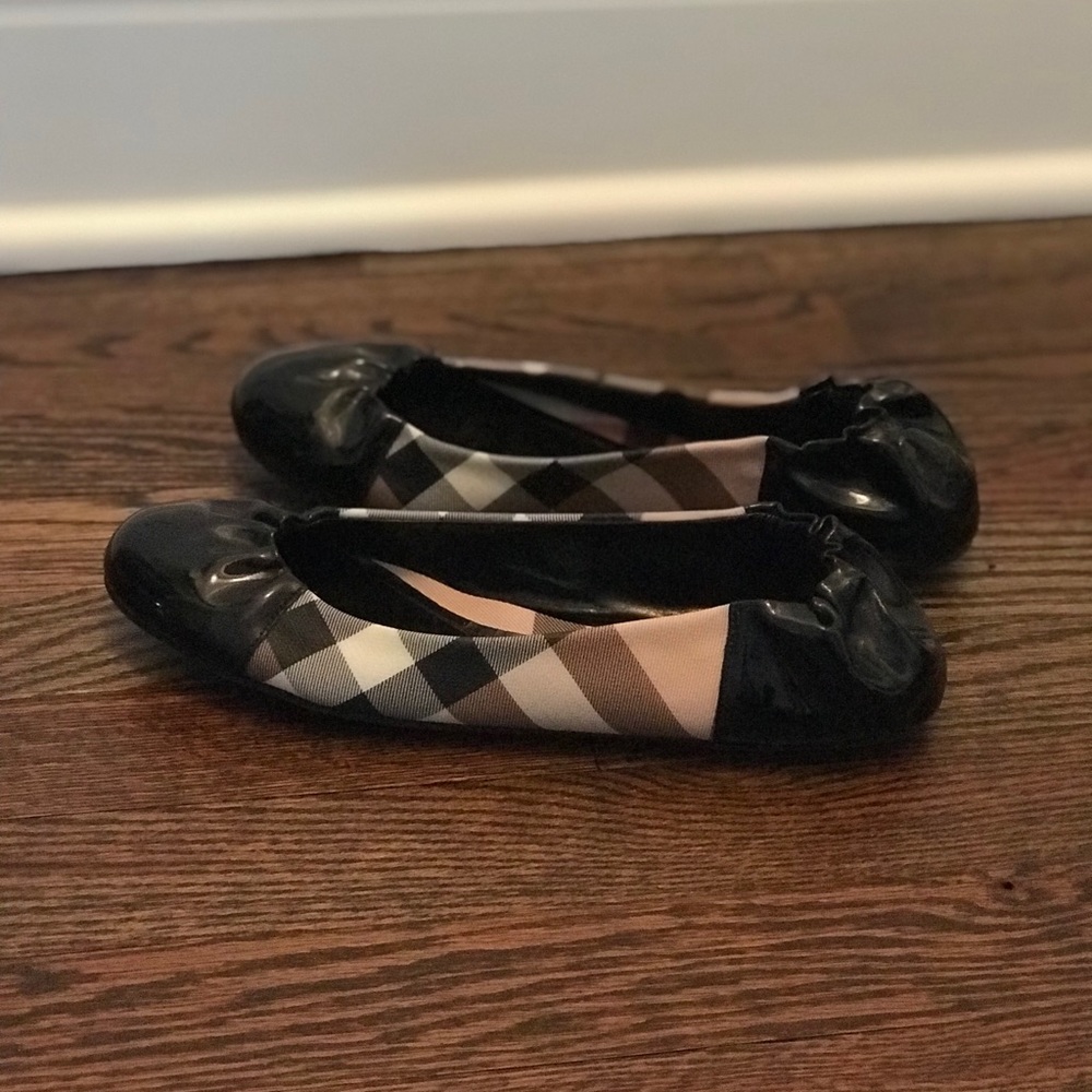 Burberry Black Patent Nova Check Ballet Flats